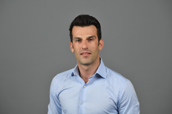 Scharfe Kritik von Udo Landbauer an der ÖVP für die Bevorzugung islamischer Schüler 